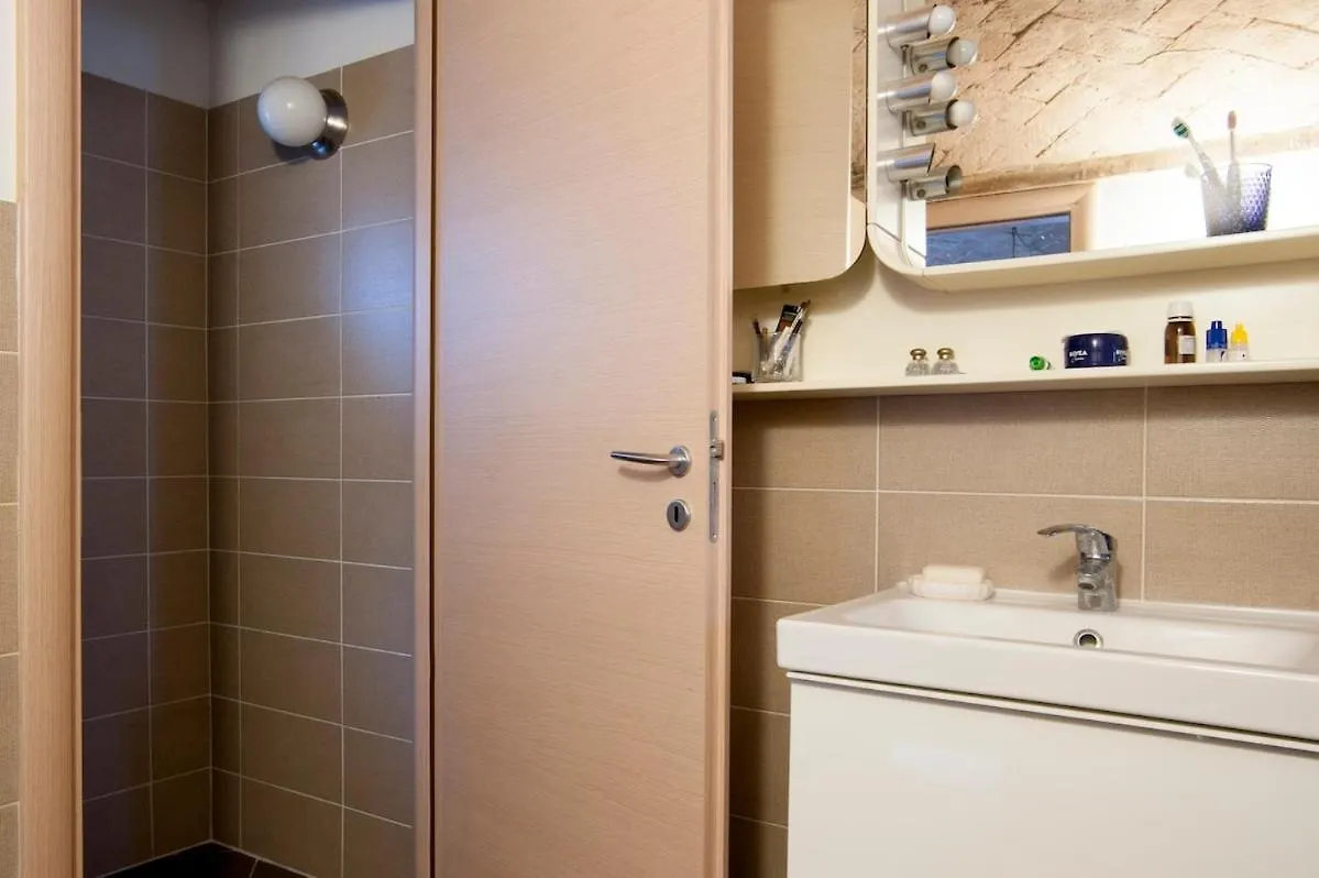 Canali Sud, Central, Fiber, Free Parking & Fire Tv Modena