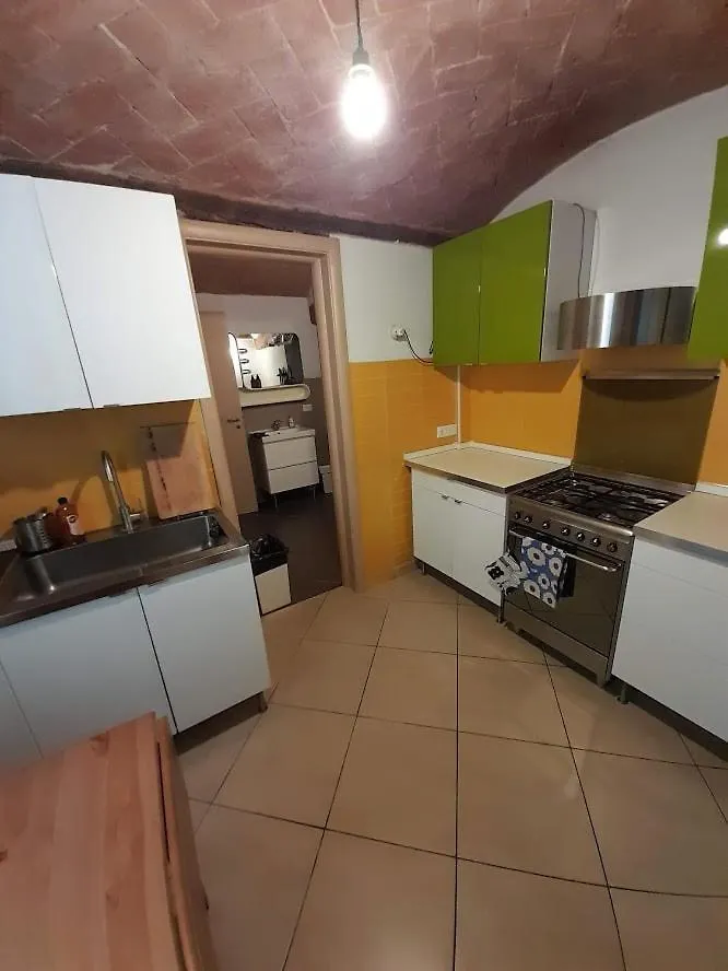 Canali Sud, Central, Fiber, Free Parking & Fire Tv Modena Italy