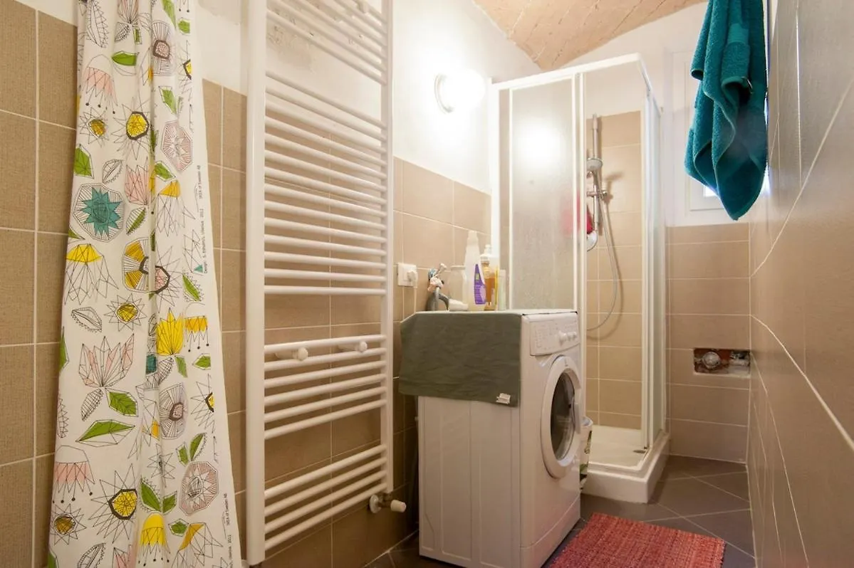 Apartment Canali Sud, Central, Fiber, Free Parking & Fire Tv Modena